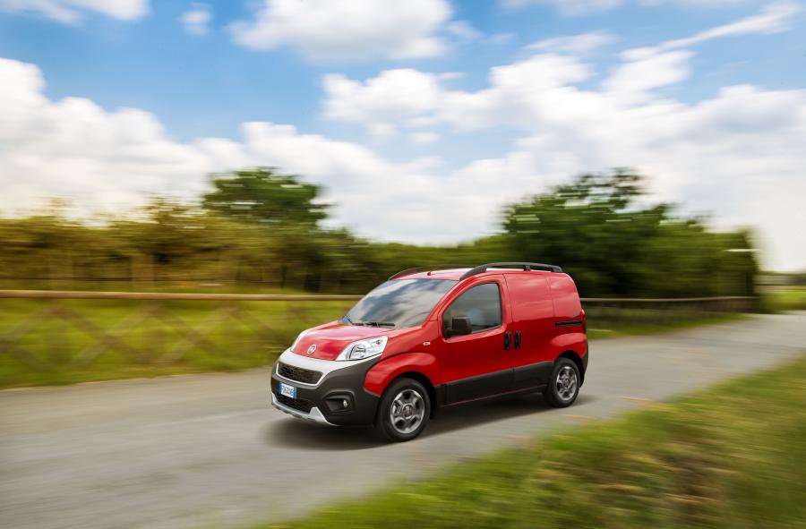  Fiat Fiorino Adventure 2016 года  (фото 7 из 8)